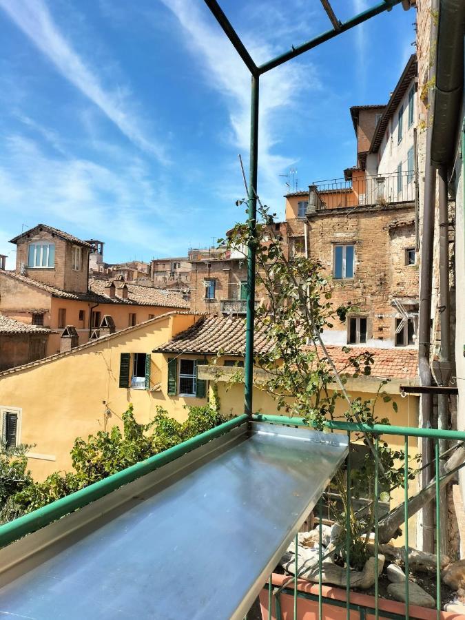 Azzi B&B Comfortably, In The Quietness Of The Perugia Historical Centre Ngoại thất bức ảnh